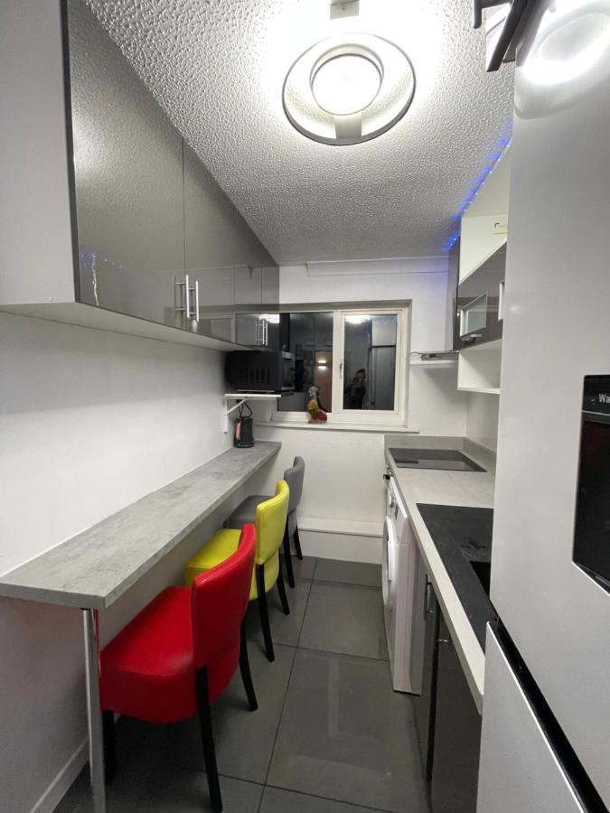 Apartment Newly Refurbished Modern 2 Bedroom Flat Trimley Heath